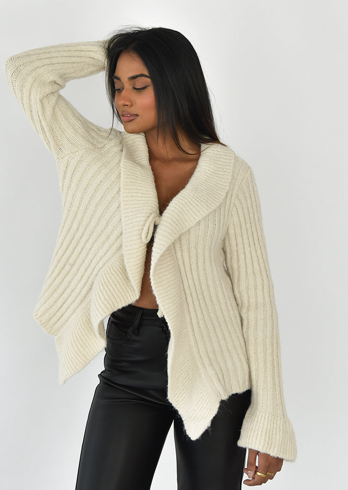 Cardigan en maille volants