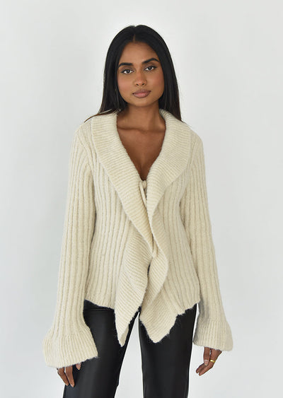 Cardigan en maille volants