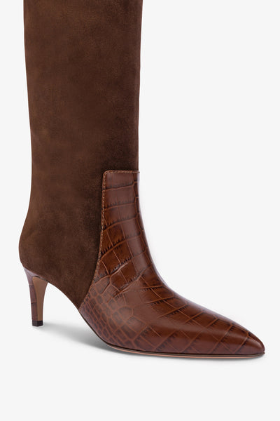 Long, pointed boots in chocolate and pepper croco-embossed and suede