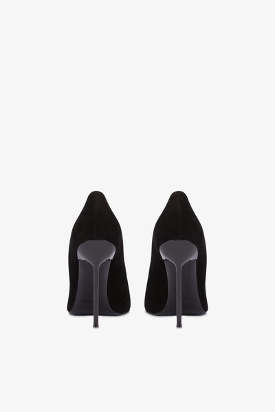 Pointed pumps in soft black suede leather