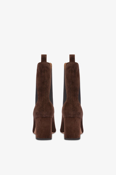 Pointed ankle boots in soft pepper suede leather