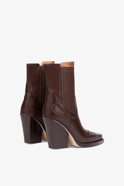 Pointed ankle boots in chocolate and mocha lizard-printed leather