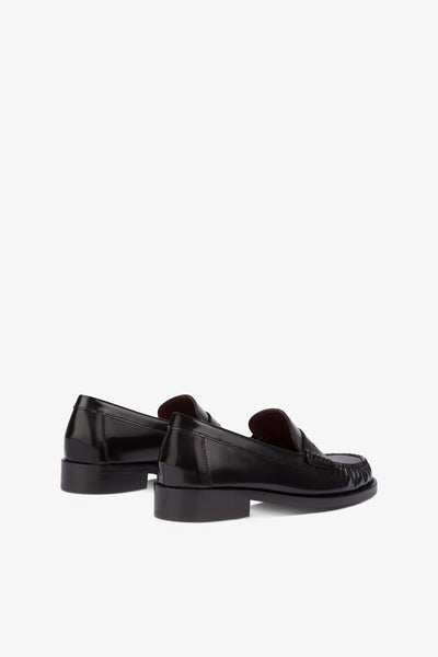 Loafer shoes in soft black brushed leather