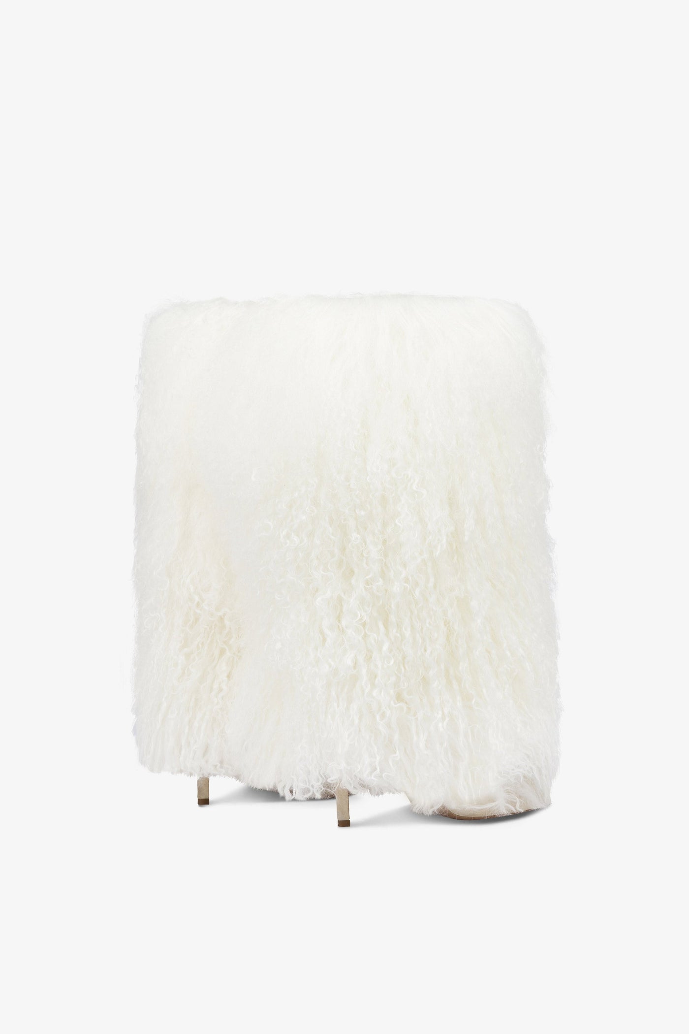 Boots in white faux fur