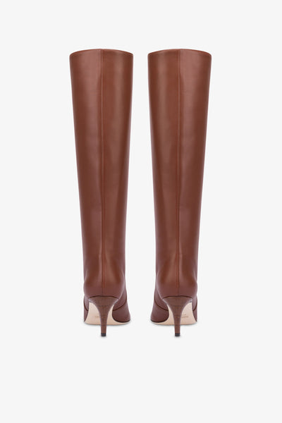 Pointed knee-high boots in smooth chocolate leather