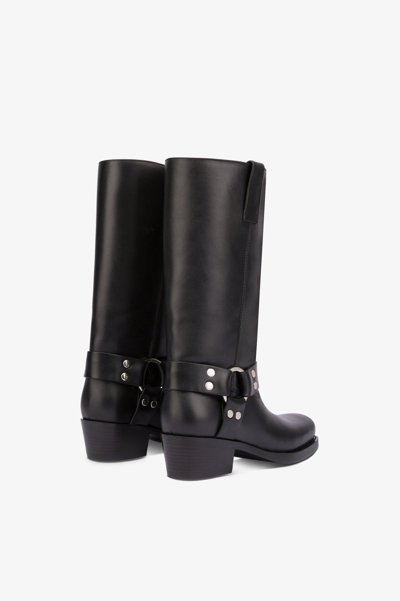 Square-toe boots in smooth black leather