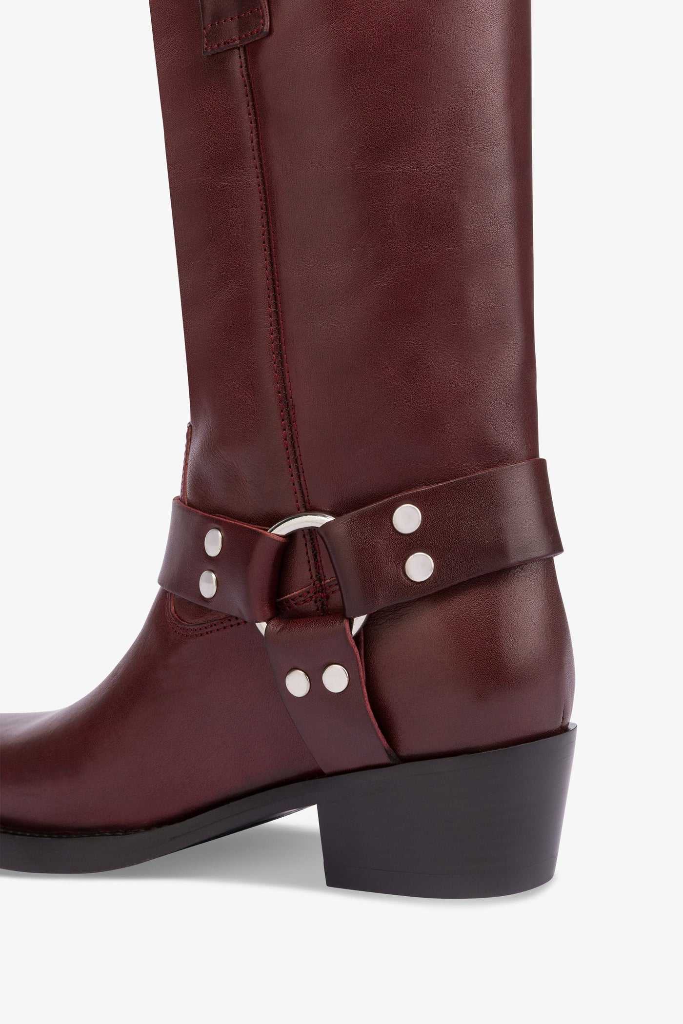 Square-toe boots in smooth plum leather