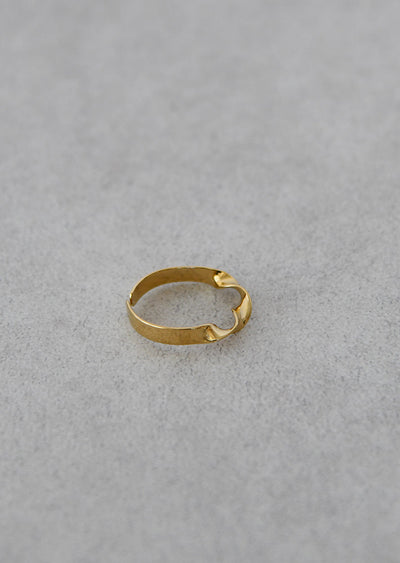 Bague ondulée